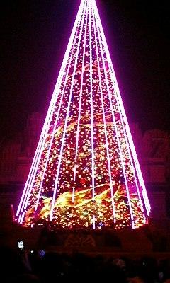巨大クリスマスツリー7